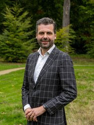 Foto gemeentesecretaris Berend de Vries